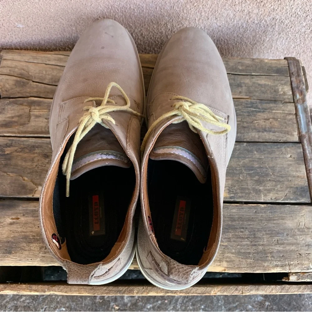 LLoyd Hadar Taupe Chukka Boot